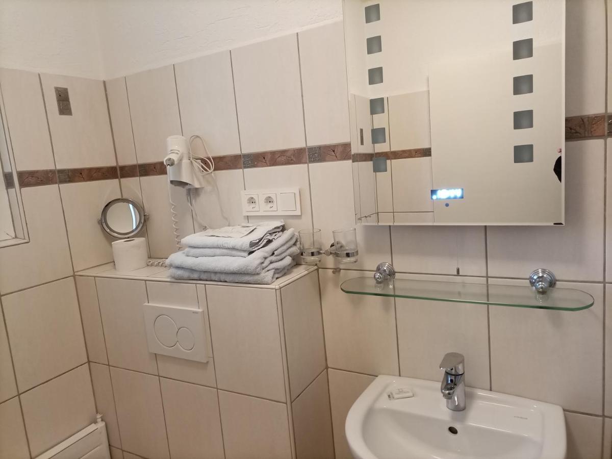 Apartment Deichstrasse Бремергафен Екстер'єр фото