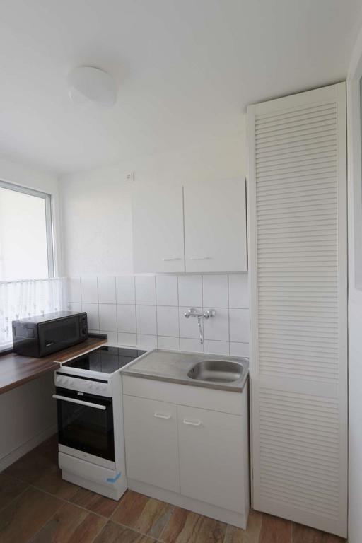Apartment Deichstrasse Бремергафен Номер фото